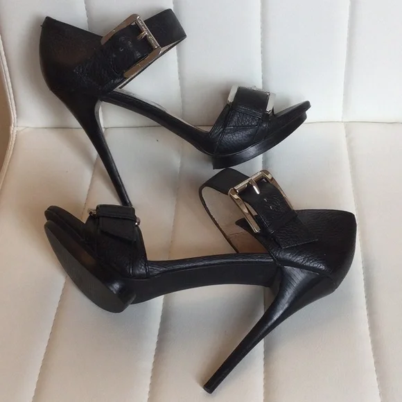 EUC Michael Kors Women's Black 8.5 Heels Sandals - Picture 12 of 15